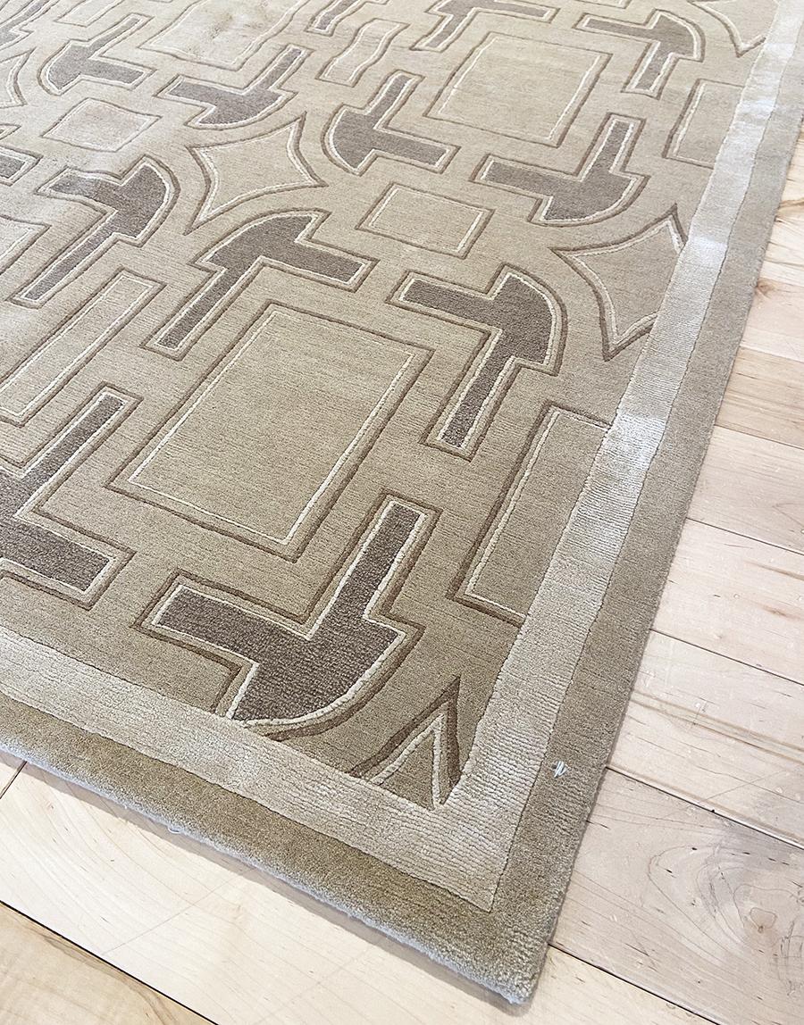 tan detail