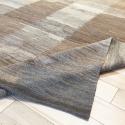 walnut detail